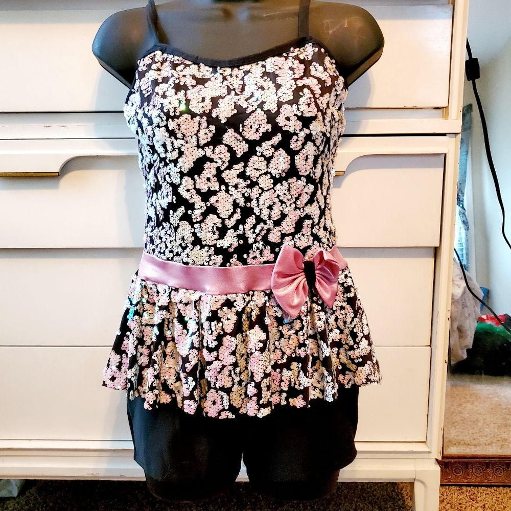 Pagent outfit